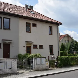 https://classical-house-in-prague-6.praguehotelsweb.com
